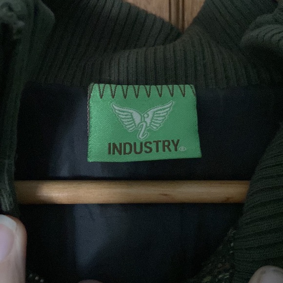 Industry winter coat from 2005 - Picture 7 of 8